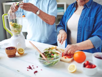 Healthy Eating Tips for Seniors: Nutrients You Shouldn’t Miss