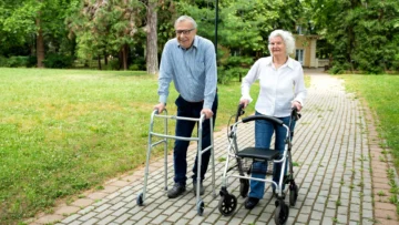 How to Choose Safe Mobility Aids for Seniors: Walkers, Canes, and More?