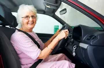 Safe Driving Tips for Seniors: Stay Confident Behind the Wheel